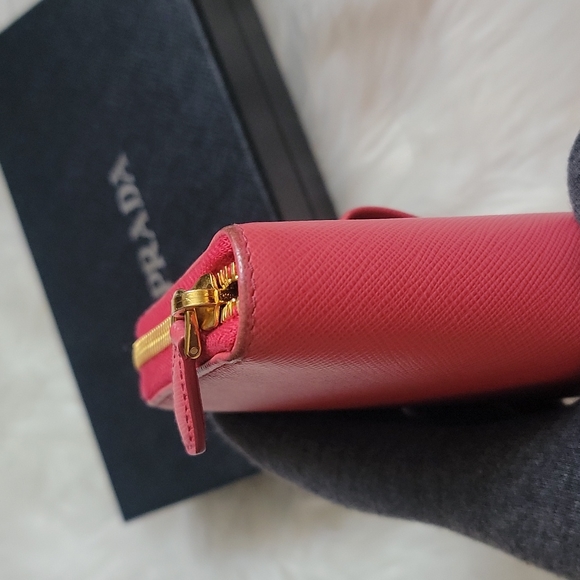 PRADA wallet - Picture 7 of 16